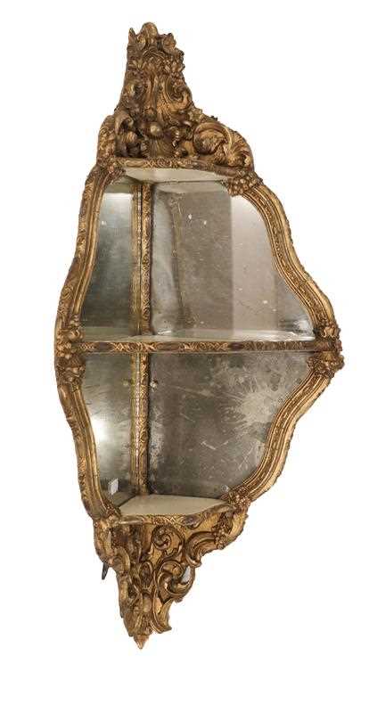 Lot 672 - A Set of Victorian Gilt and Gesso Corner...