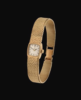 Lot 2119 - A Lady's 9 Carat Gold Wristwatch, signed Omega,...