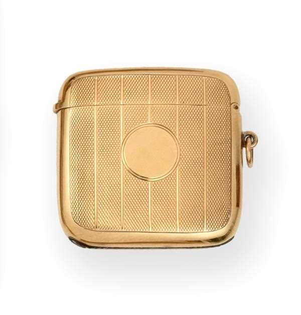Lot 2069 - A George V Gold Vesta-Case, by William Neale &...