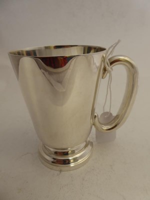 Lot 2104 - A Set of Six Elizabeth II Silver Mugs, Maker's...