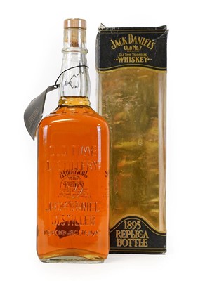 Lot 5159 - Jack Daniels Old Time No.7 Tennessee Whisky,...