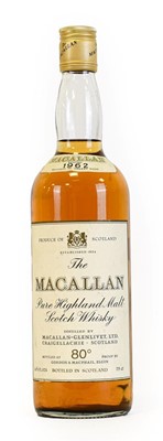 Lot 5238 - Macallan 1962 Pure Highland Malt Scotch Whisky,...