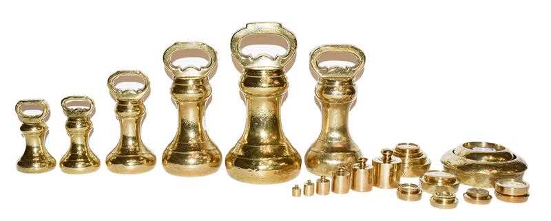 Lot 3 - A quantity of assorted brass weights including...