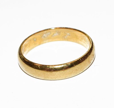 Lot 227 - A 22 carat gold band ring, finger size P