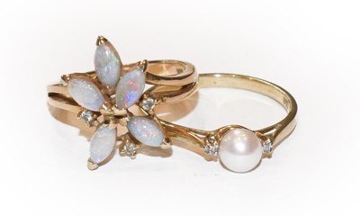 Lot 263 - A 9 carat gold cultured pearl and diamond ring,...