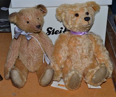 Lot 296 - Modern Steiff limited edition brown mohair Teddy bear (with box and cotton bag); another with...