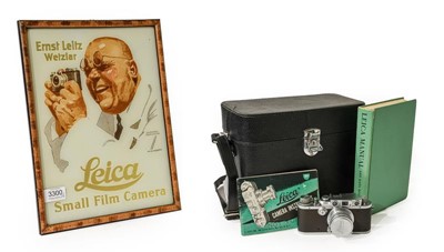 Lot 3300 - Leica IIIb Camera no.281044, with Summaron...