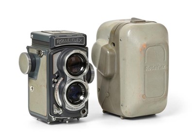 Lot 3350 - Rolleiflex Baby Grey Camera no.2025698 with...