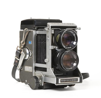 Lot 3319 - Mamiya C33 Professional Camera no304134, with...