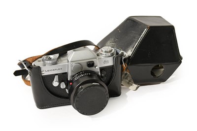 Lot 3314 - Leicaflex SLR Camera no.1121147 with Leitz...