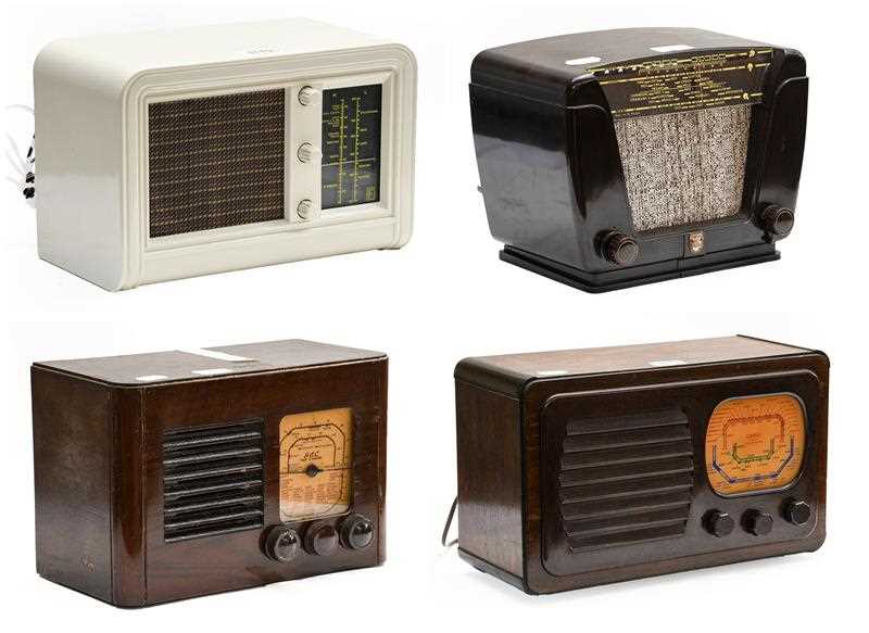 Lot 3119 - A Selection Of Popular Small Mains Wireless...