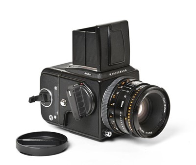 Lot 3289 - Hasselblad 503CW Camera no.19EU13337 with Carl...