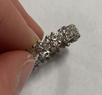 Lot 2281 - A Diamond Eternity Ring