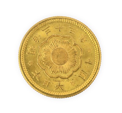 Lot 135 - Japan, Gold 10 Yen, Meiji Year 33 (1900), obv....