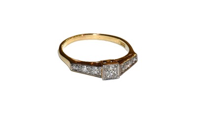 Lot 185 - A diamond ring, the old cut diamond in a white...