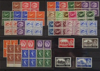 Lot 112 - Great Britain, early QEII mint selection,...