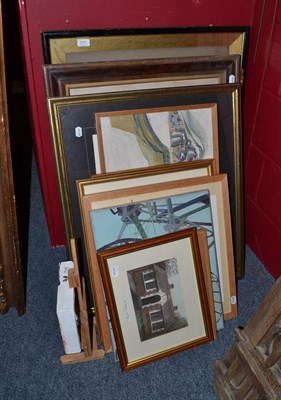 Lot 570 - Fourteen various framed pictures and prints