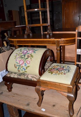 Lot 580 - A reproduction oval occasional table, an oak three tier cake stand and three footstools