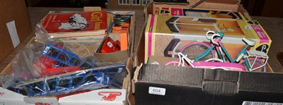 Lot 604 - Quantity of boxes Sindy toys, games, annuals etc (two boxes)