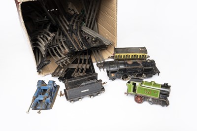 Lot 3318A - Lionel O Gauge 2-4-2 Locomotive