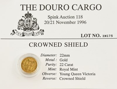 Lot 117 - Victoria Sovereign 1877S (Sydney Mint),...