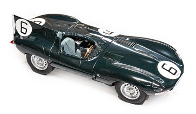 Lot 158 - Auto Art 1:12 Scale Jaguar D-Type 1955 Le Mans...