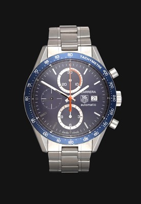 Lot 2122 - Tag Heuer: A Stainless Steel Automatic Calendar Chronograph Wristwatch