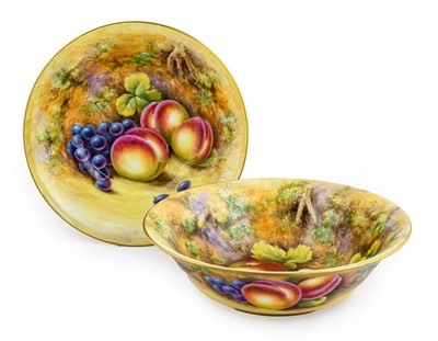 Lot 70 - A Pair of Royal Worcester Porcelain Bowls, by...