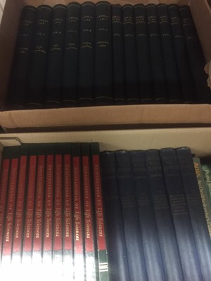 Lot 90 - Eric Hosking Library. Large collection of modern ornithology reference (28 boxes)