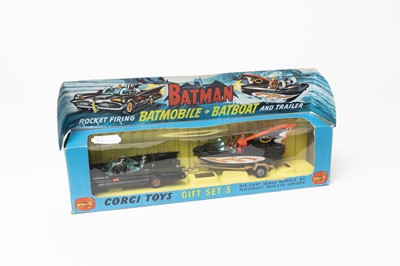 Lot 3458 - Corgi Gift Set 3 Batmobile, Batboat And Trailer