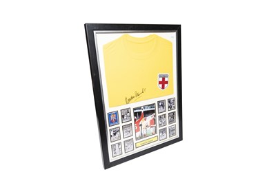 Lot 3018 - World Cup 1966 Autographed Shirts