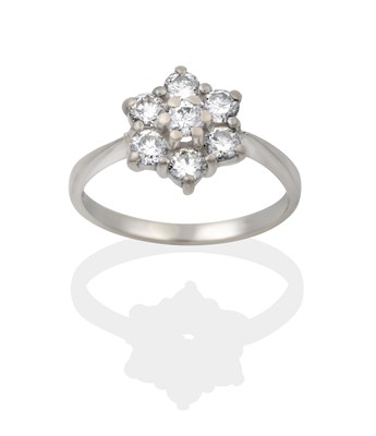 Lot 2286 - An 18 Carat White Gold Diamond Cluster Ring