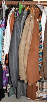 Lot 1080A - A group of assorted gents tweed jackets,...