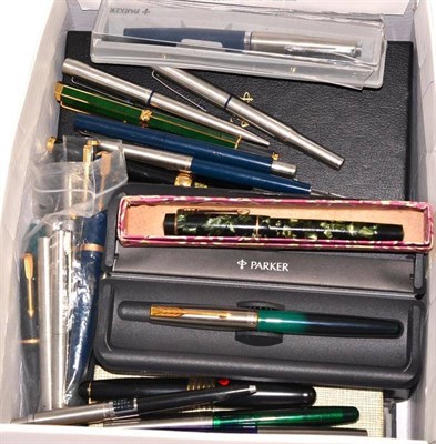 Lot 173 - A quantity of fountain and ball point pens
