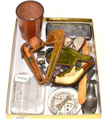 Lot 305 - 19th century handwarmer 'Geotyzick Glass maker and farmer at Byker', snuff boxes, moon vesta,...