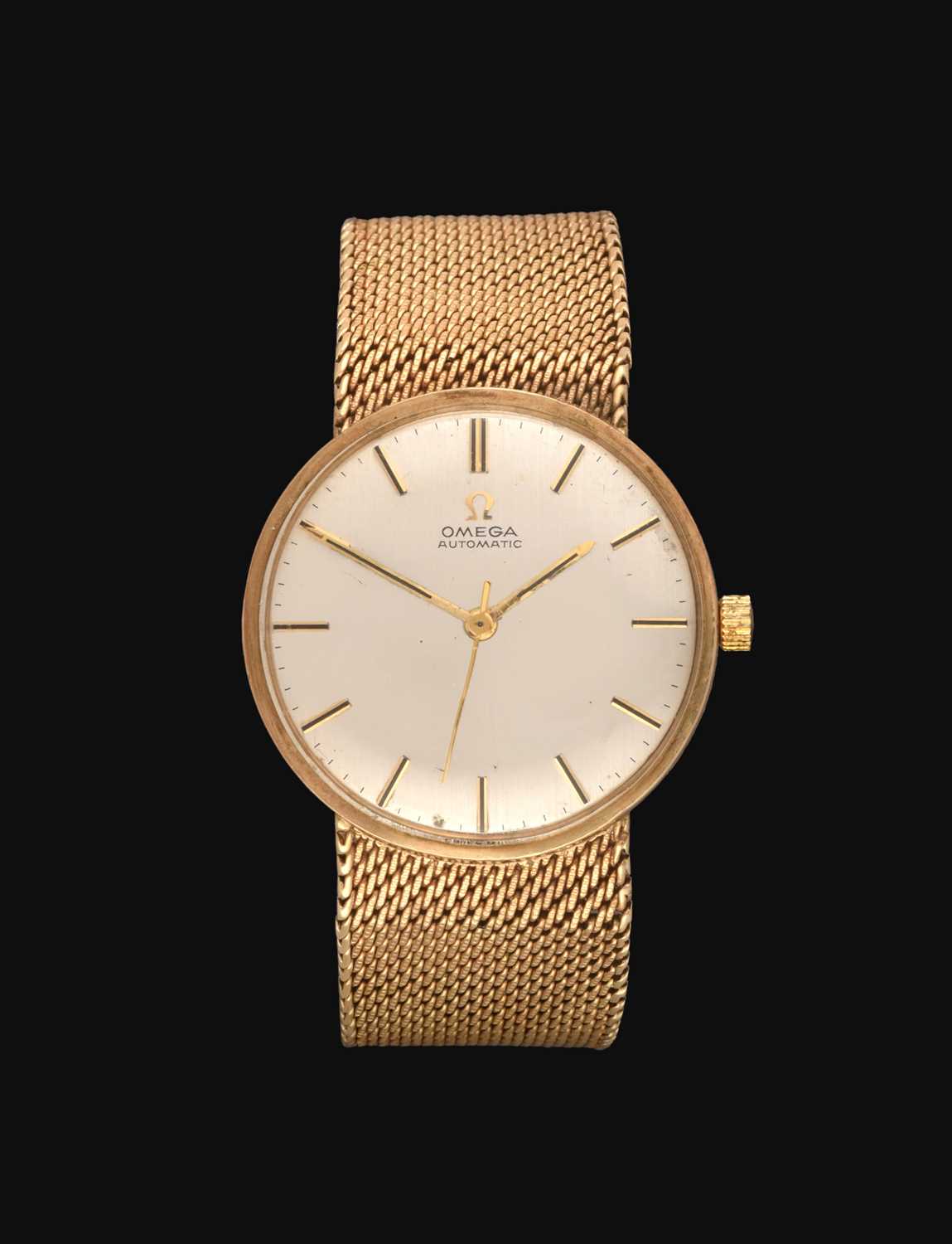 Lot 2223 - A 9 Carat Gold Automatic Centre Seconds Wristwatch