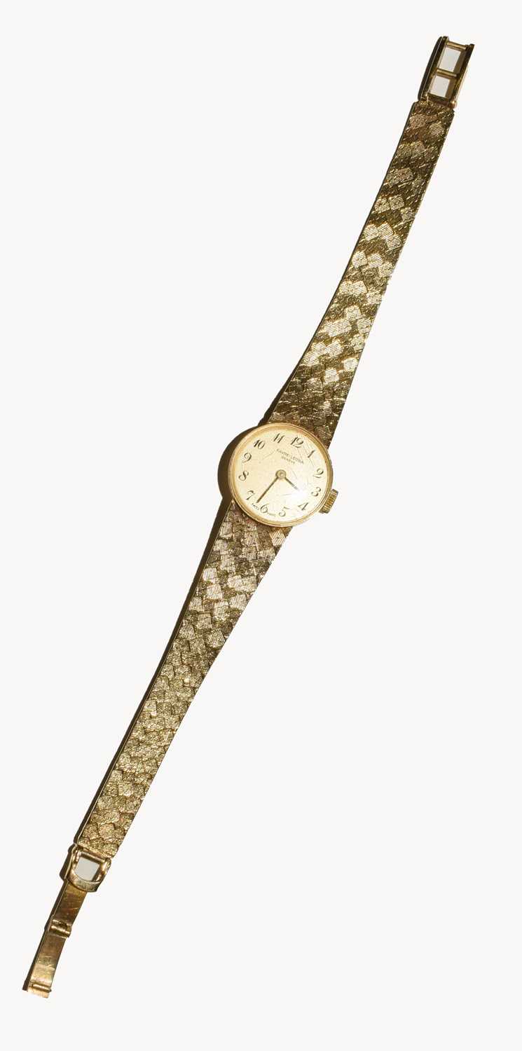 Lot 94 - A lady's 9 carat gold wristwatch, signed Favre...