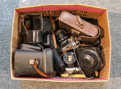 Lot 428 - Various cameras including Yashica Minister D,...