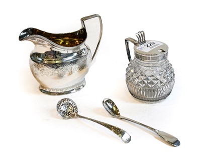 Lot 229 - A George III silver cream jug, London, 1802,...