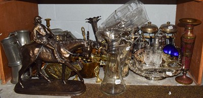 Lot 108 - A large quantity of assorted metalwares etc....