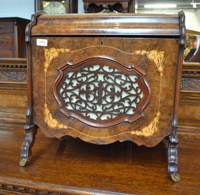 Lot 1274 - A late 19th/early 20th century satinwood...