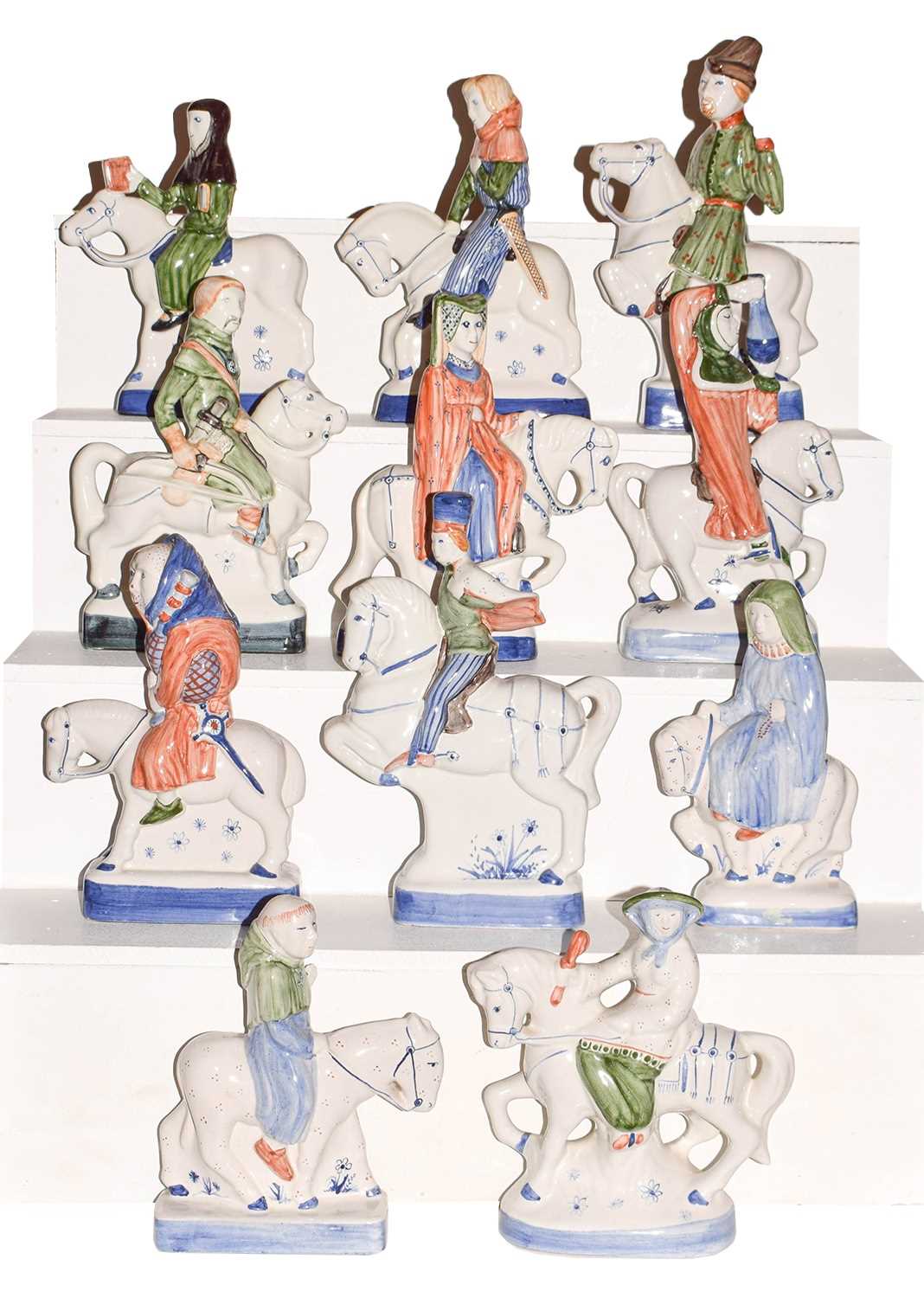 Lot 20 - Eleven Rye pottery figures