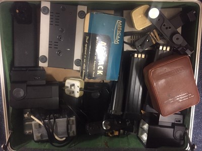 Lot 148 - Camera equipment. Large collection of camera equipment