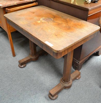 Lot 684 - Victorian rosewood rectangular centre table