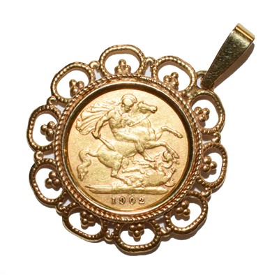 Lot 79 - A half sovereign dated 1902 mounted as a pendant
