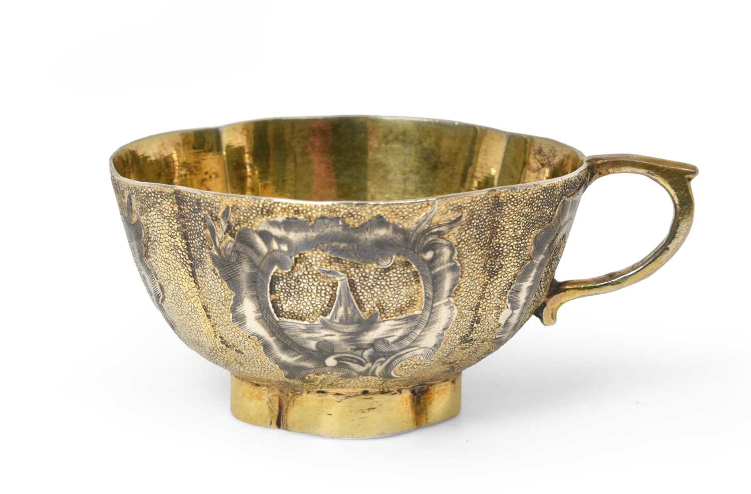 Lot 2252 - ^ A Russian Silver-Gilt and Niello Charka