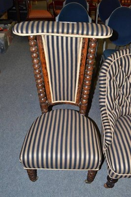 Lot 710 - Prie dieu chair