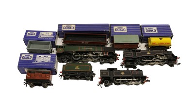 Lot 2128 - Hornby Dublo 3 Rail Locomotives And Rolling Stock