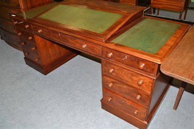 Lot 737 - Victorian mahogany pedestal desk