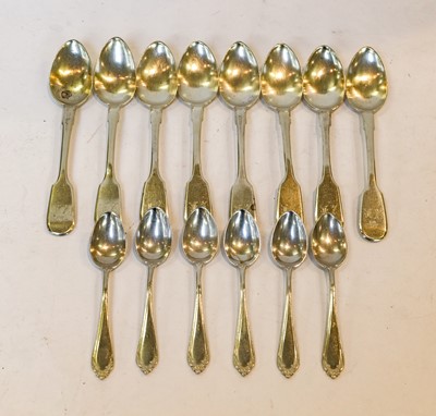 Lot 322 - A Set of Eight Russian Silver Teaspoons, 1875,...